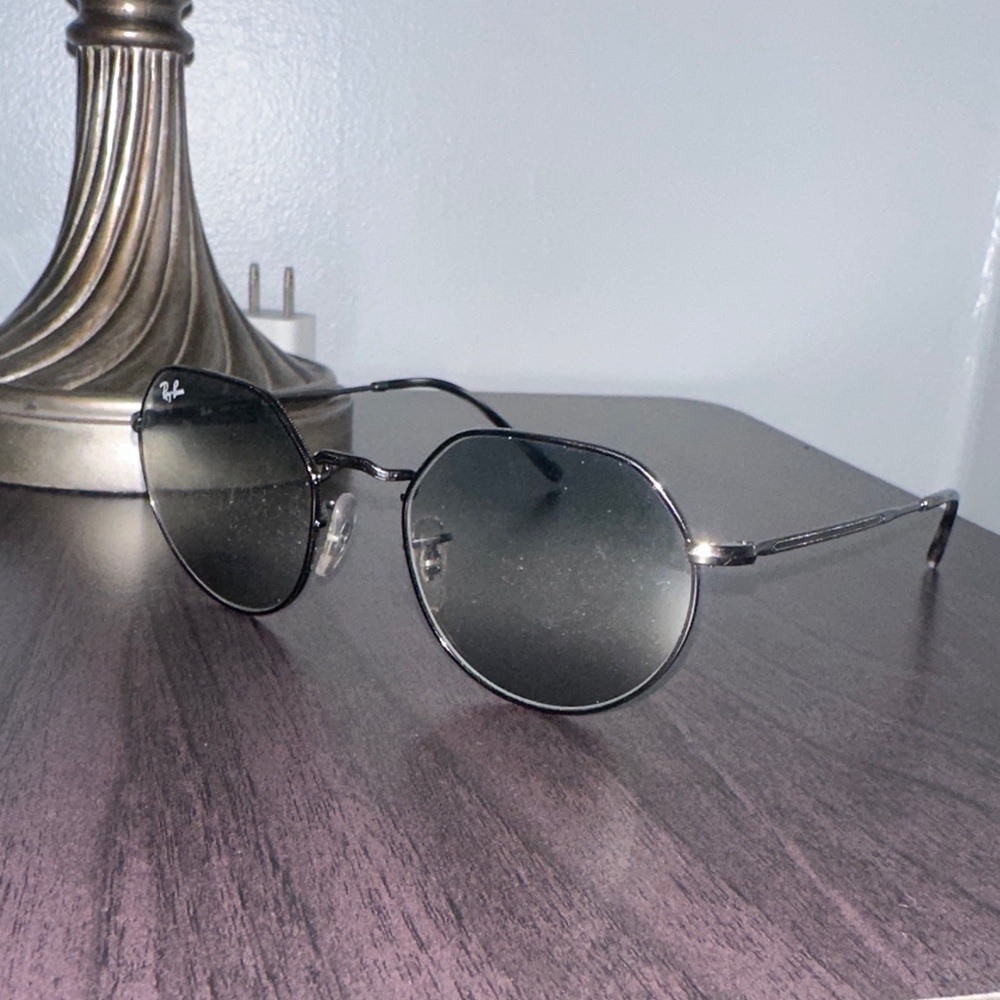 Ray-Ban Silver Frame blue/Gray Lens Round Sunglasses